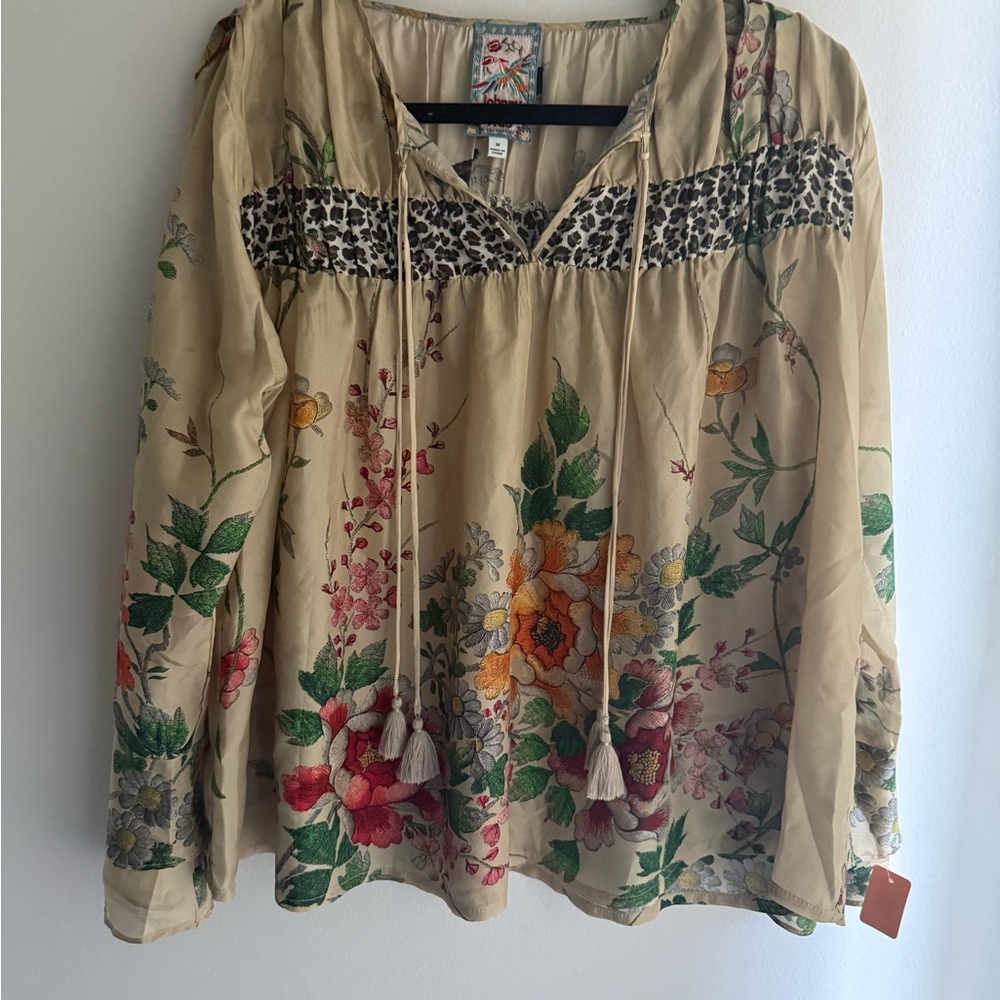 JOHNNY WAS Kofi Floral Silk Blouse - Size M - NWOT - Sold Out